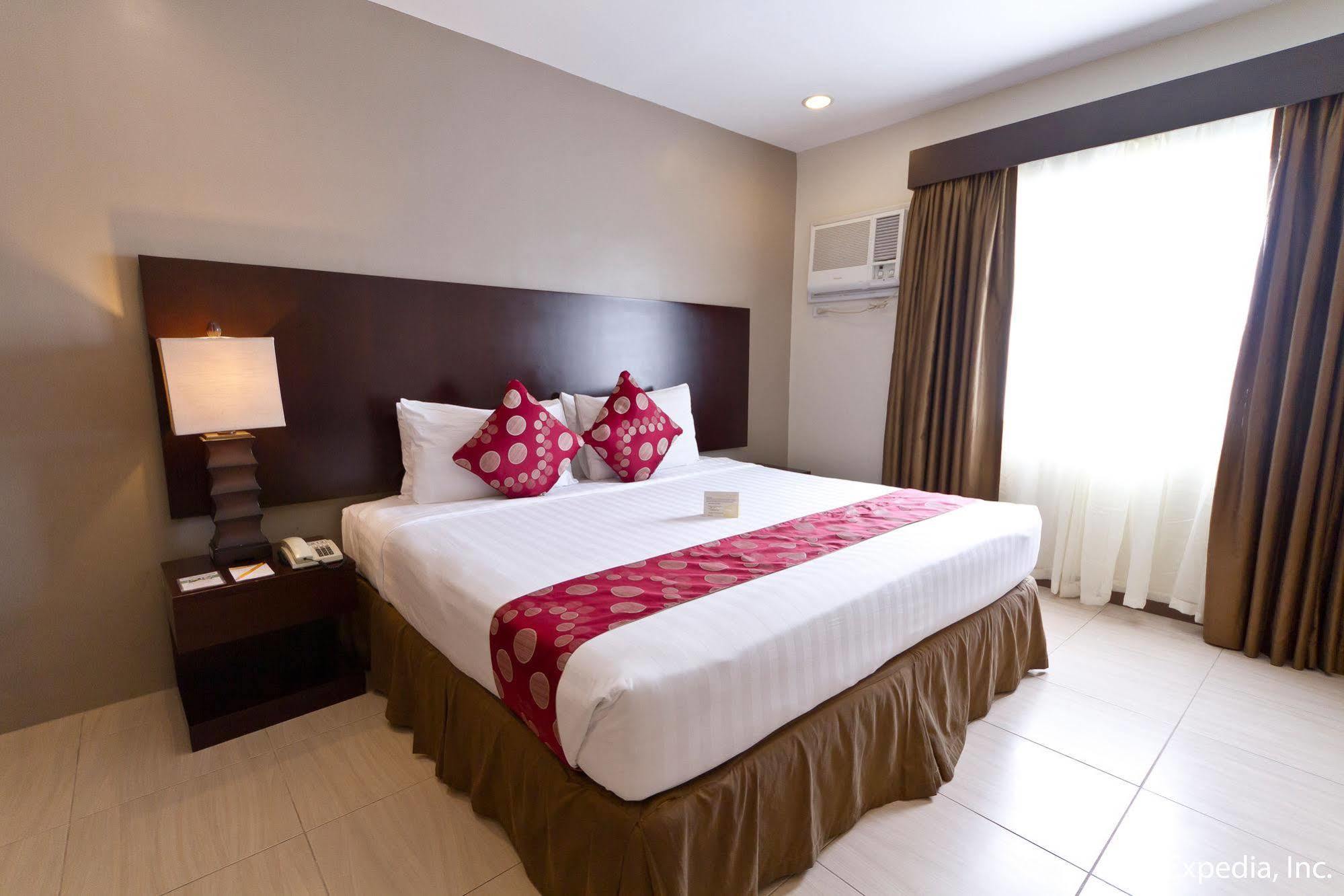 Alpa City Suites Hotel Cebu Zewnętrze zdjęcie